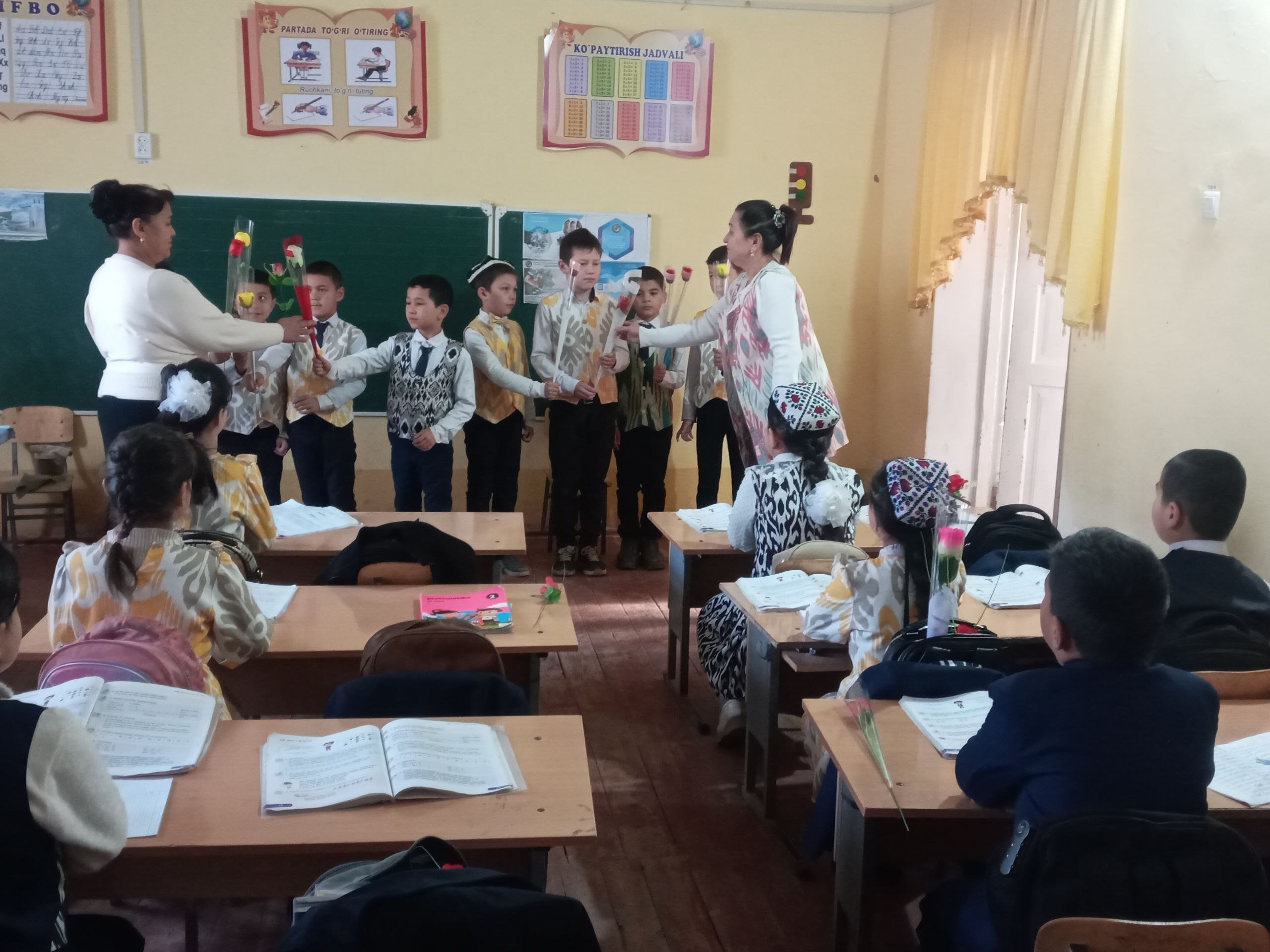 Milliylikni targ'ib qilish, milliy ma'daniyatni  asrab-avaylash.